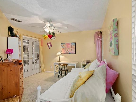 5th image of 5811 Dory Way