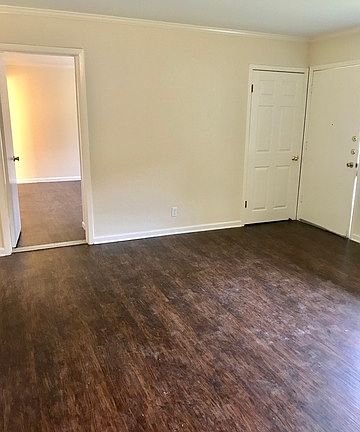 3rd image of 254 Flintstone Ln