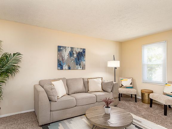 2nd image of 1500 Seminole Dr #197