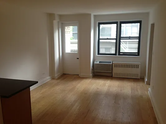 Rented by Manhattan Skyline | media 2