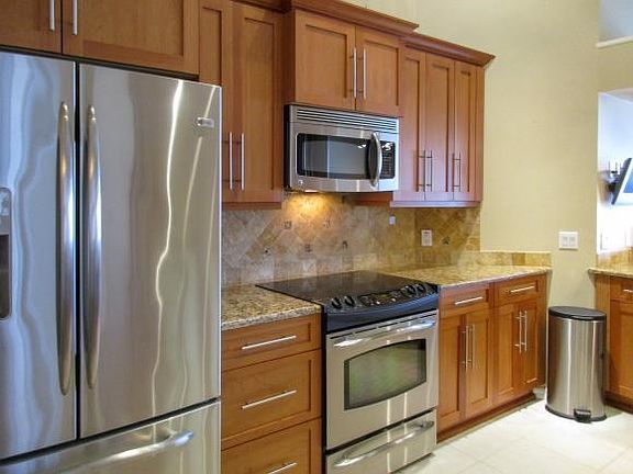 Upscale stainless appliances