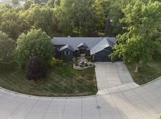 710 20th St, Windom, MN 56101