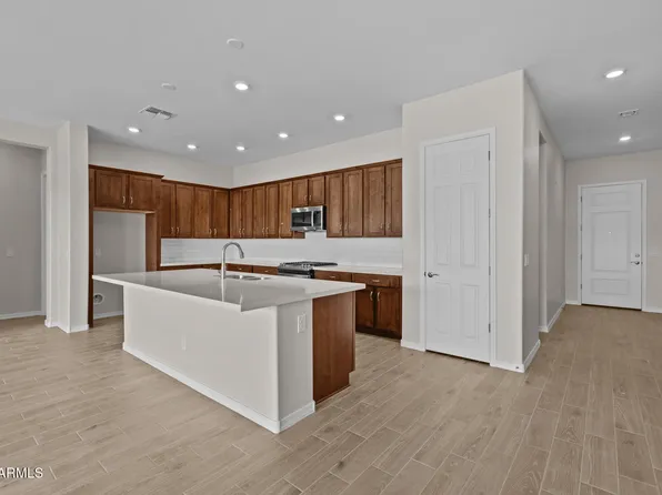 12311 W PARKWAY Lane, Avondale, AZ 85323