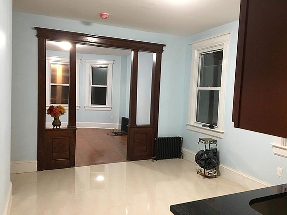 2nd image of 630 Van Duzer St #1