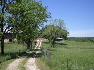 1418 Libhart Rd, Owensville, MO 65066