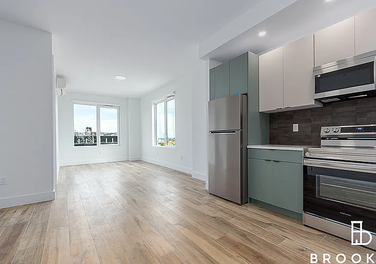 2258 Fulton St #806 — Photo 1