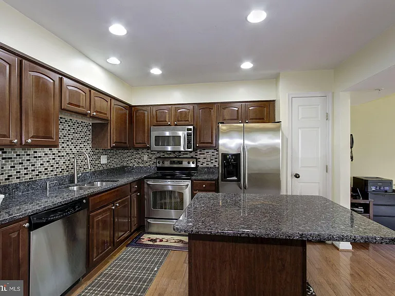 7055 Oak Grove Way #119 — Photo 17
