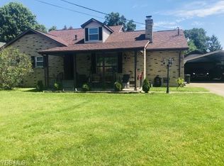 1829 Gihon Rd, Parkersburg, WV 26101