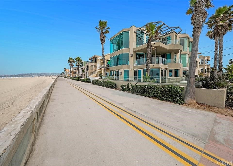 1st image of 3373 Ocean Front Walk