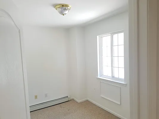 Rented by Winzone Realty Inc | media 12