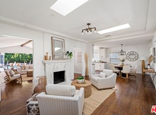 5732 Mammoth Ave, Van Nuys, CA 91401