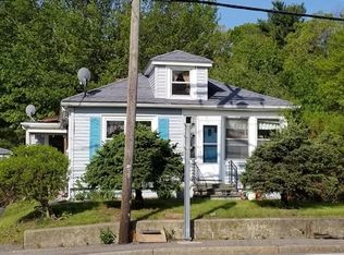 188 Thompson Rd, Webster, MA 01570