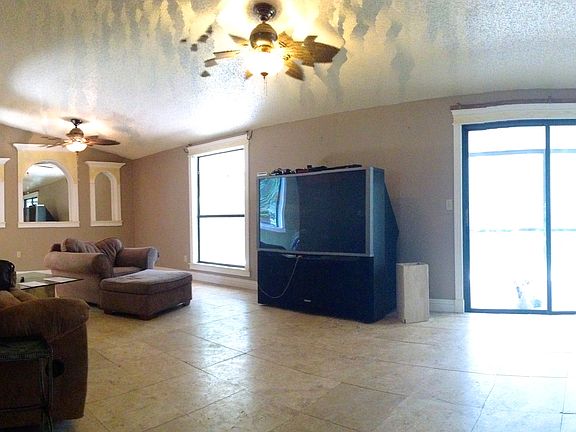 3rd image of 8101 Lake San Carlos Cir