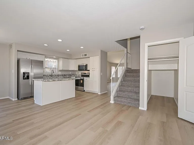 12324 W Missouri Ave — Photo 20