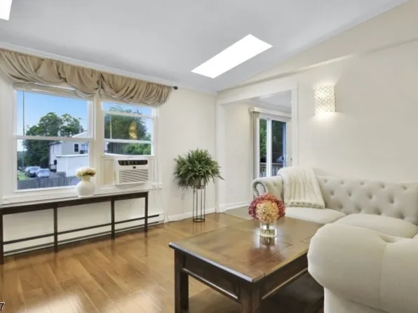 3 Prospect St #2D, Mount Arlington Boro, NJ 07856