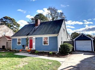 82 Leroy Dr, Riverside, RI 02915