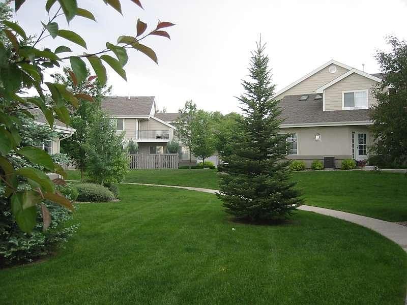 2nd image of 5151 Boardwalk Dr
