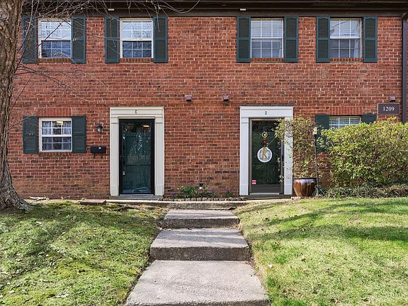 4th image of 1209 Manassas Ct APT C