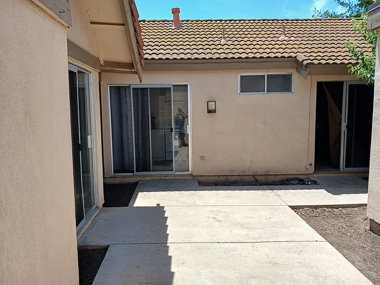 3545 Fountain Way — Photo 11