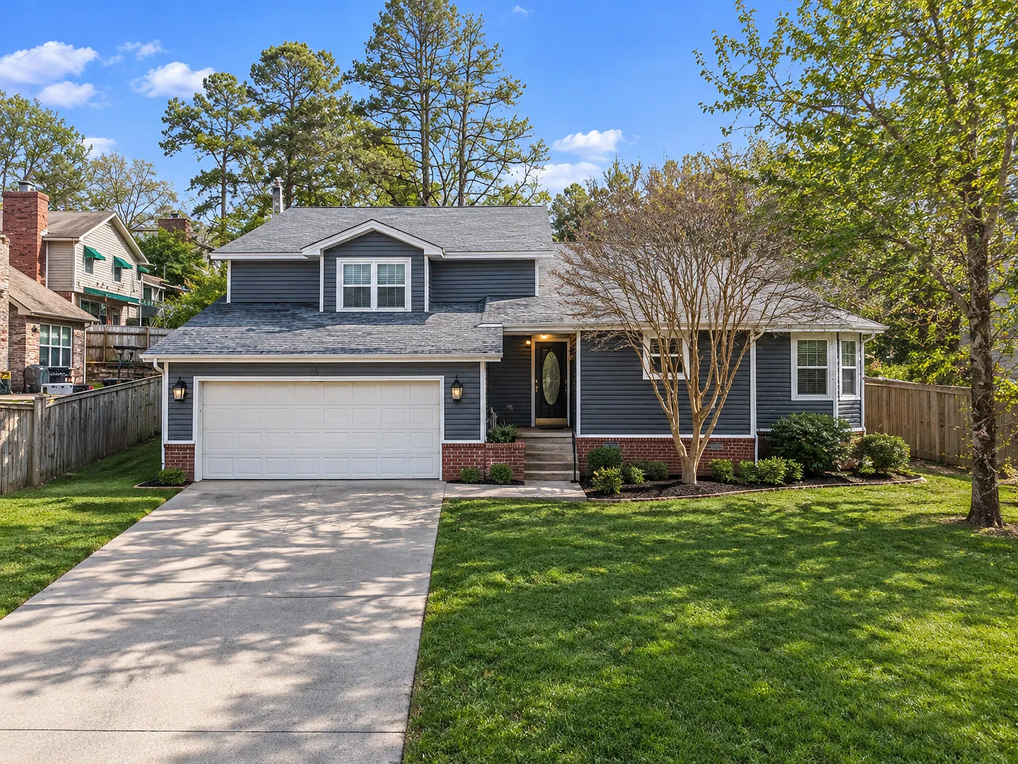 Spacious 4-Bedroom Home in West Little Rock Near Starbucks & The Athletic Club — Photo 1