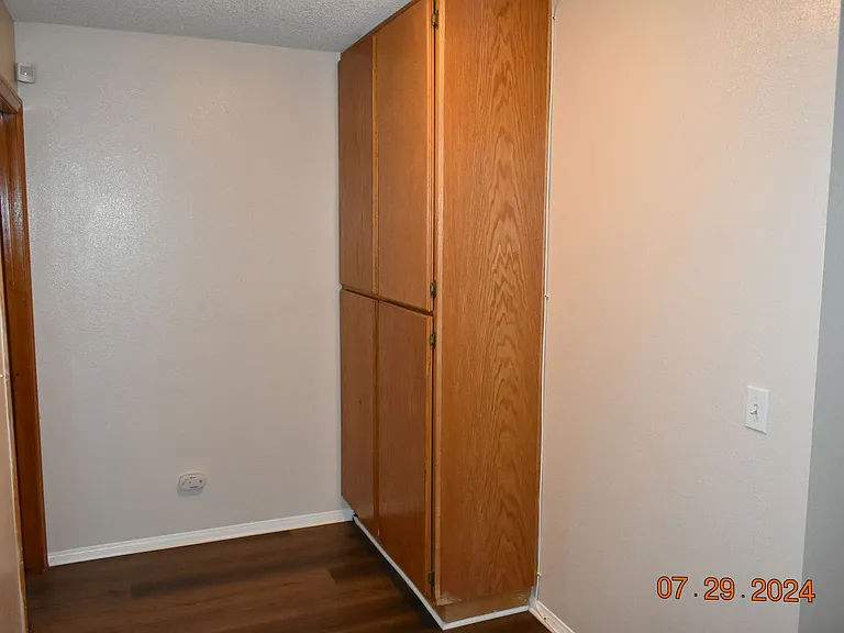 8100 Fernwood Ave — Photo 8