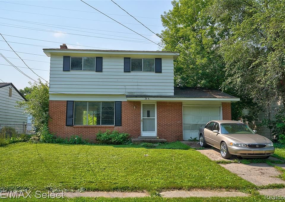 2nd image of 2818 E Pierson Rd