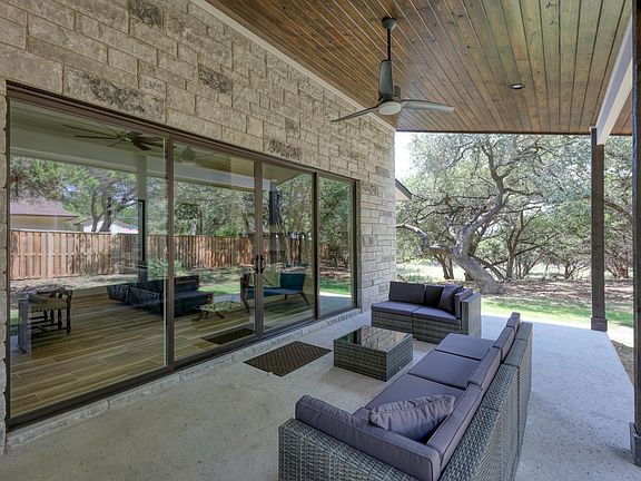 5th image of 18908 Whispering Hollow Dr