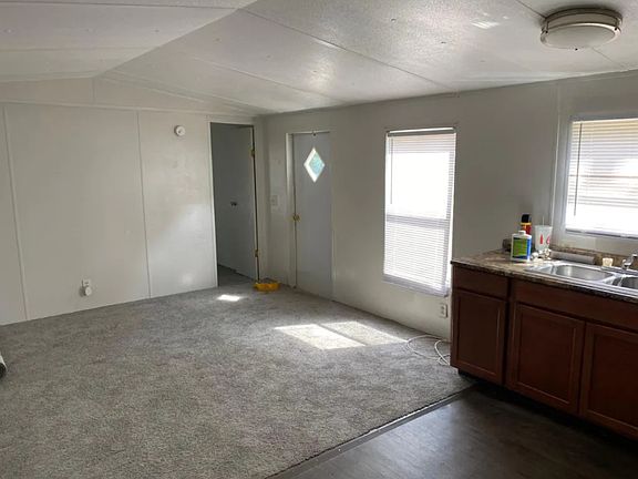5th image of 160 Alton Rd