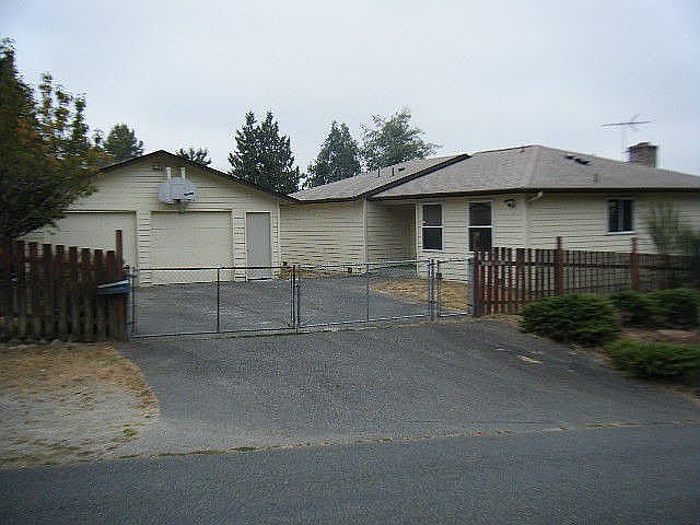 2013 Before Exterior Updates