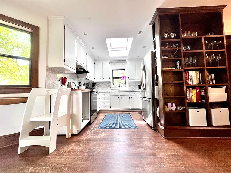 15 Harvey Pl — Photo 9
