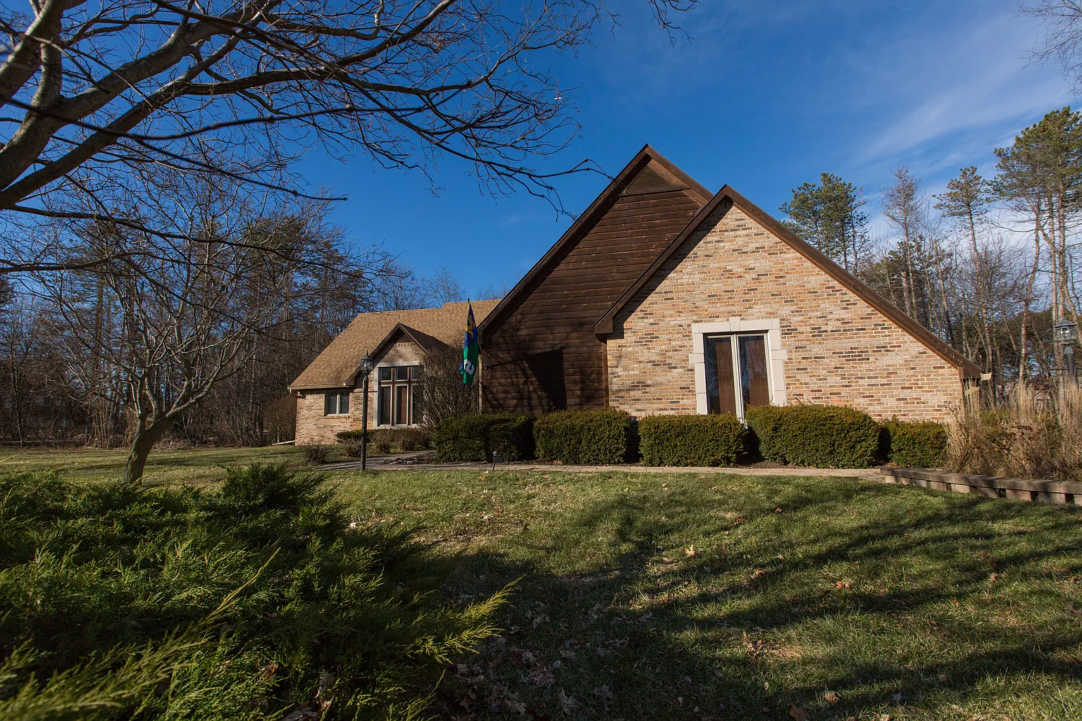 2309 Whispering Pines Dr photo 1