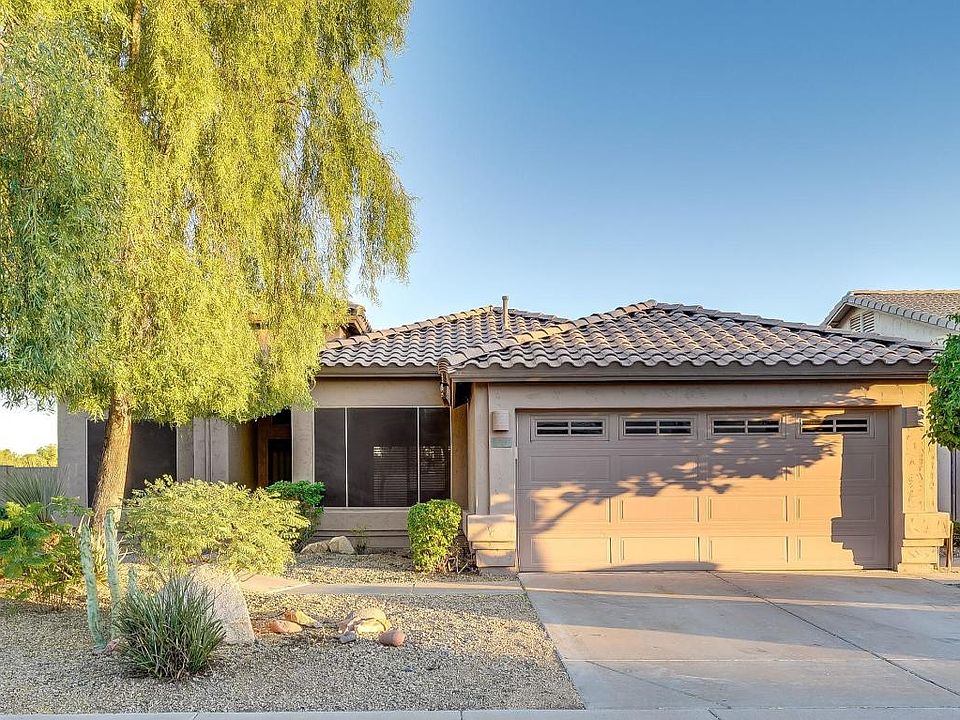 1st image of 526 W Campo Bello Dr