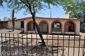 2nd image of 2331 S Placita Pitiquito