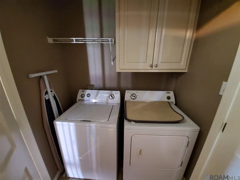 3853 Northshore Ave — Photo 12