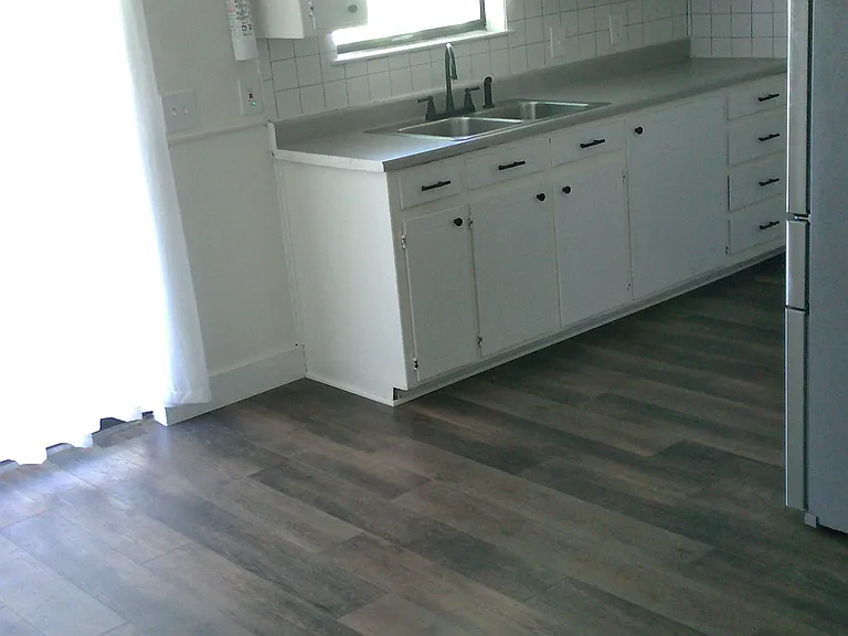 203 Idylwood Dr — Photo 16