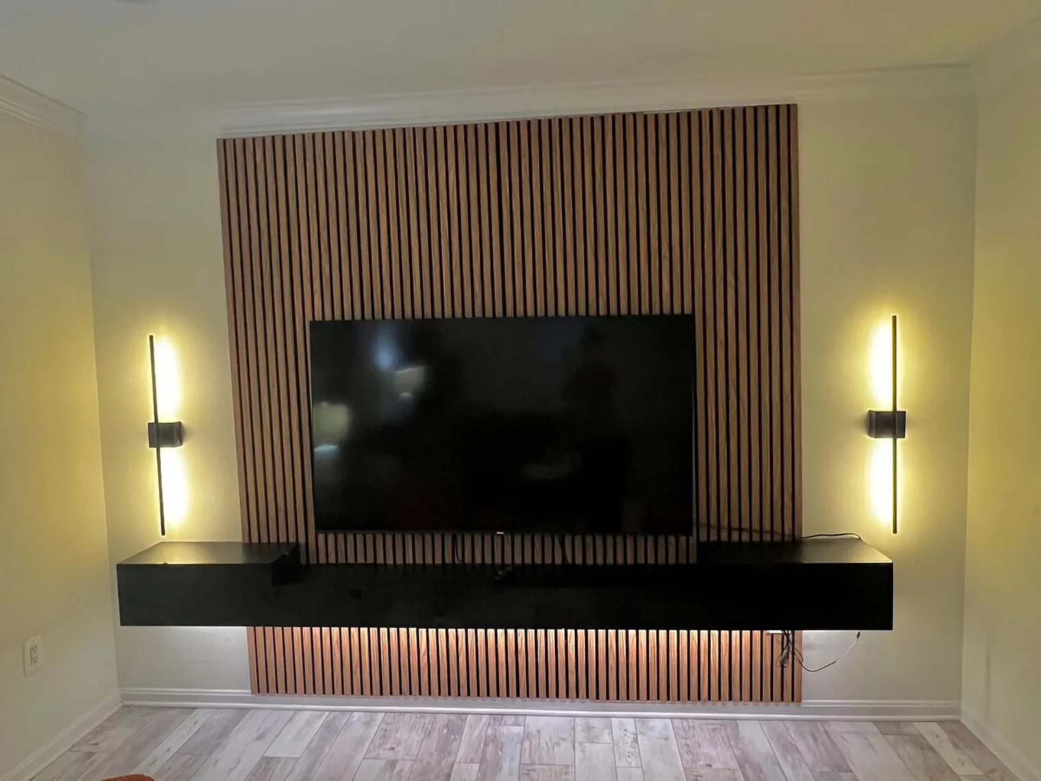 3 bed, 2.5 bath, $5,795 — Photo 1