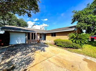 3322 Heritage Ln, Corpus Christi, TX 78415