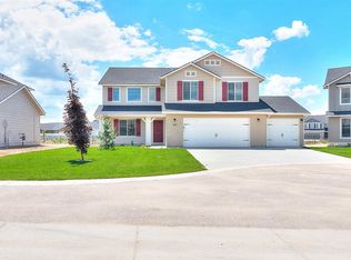 527 S Davin Creek Loop, Nampa, ID 83686