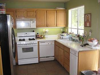 3rd image of 15028 Crestknoll Dr