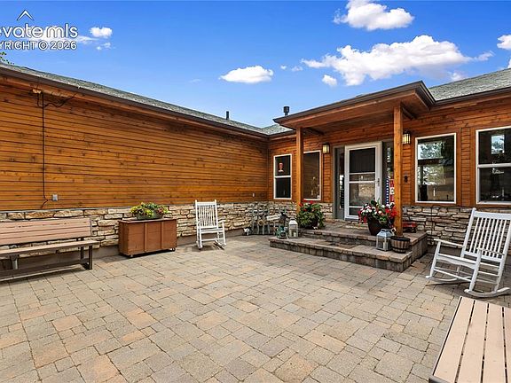 5th image of 185 Bear Lake Cir