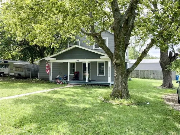 203 S Scott St, Scranton, KS 66537