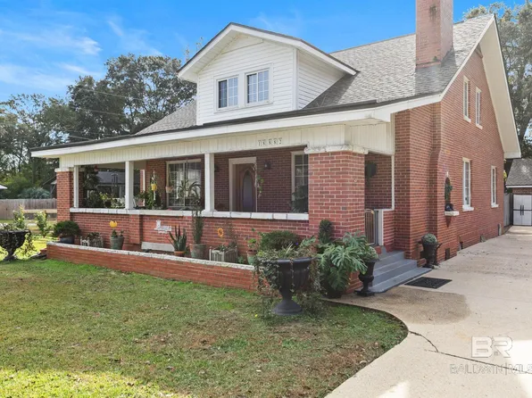 18882 Georgia St, Robertsdale, AL 36567