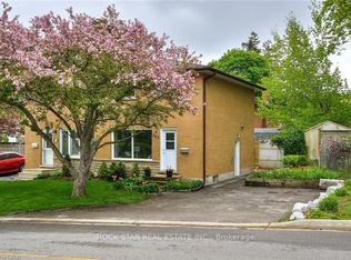 196 Walker St, Cambridge, ON N3C2C2