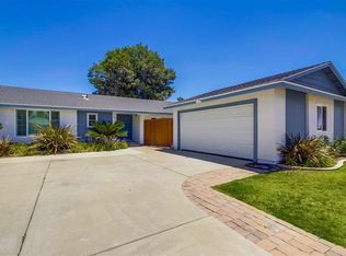 1432 N Ash St N, Escondido, CA 92027