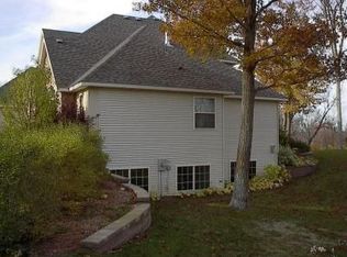 15454 Cardinal Ct, Paynesville, MN 56362