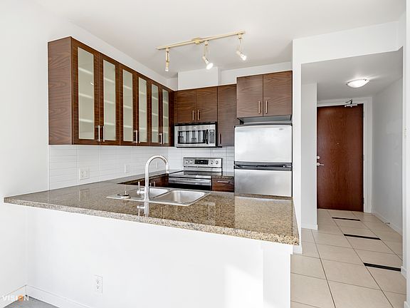 3rd image of 2355 Madison Ave #2201
