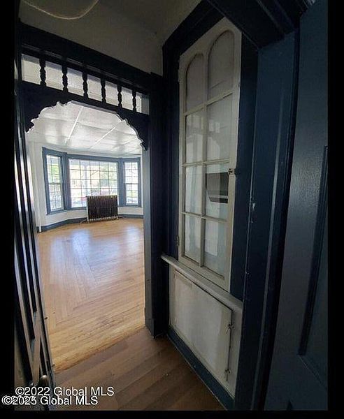 3rd image of 18 N Allen Street