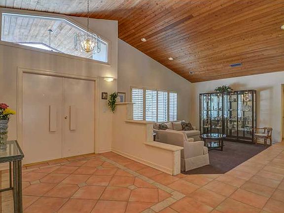 Fabulous Falls Executive Home