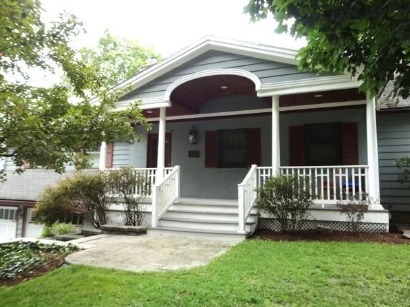 95 Crescent Road, Burlington, VT 05401