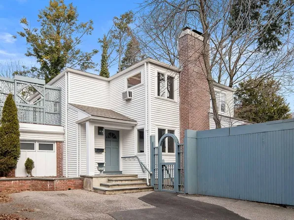 497-499 Mount Auburn St, Cambridge, MA 02138